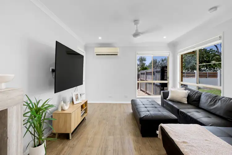 Sixth view of Homely house listing, 10 Dapplewood Close, Andergrove QLD 4740