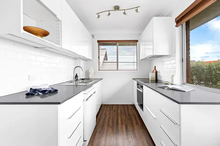 Fourth view of Homely apartment listing, 6/30 Huntington Street, Crows Nest NSW 2065