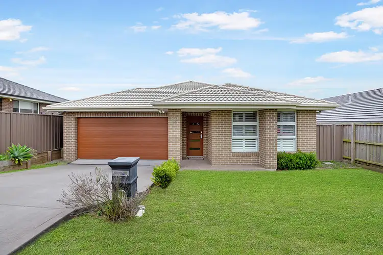 11 Medlar Circuit, Gillieston Heights NSW 2321