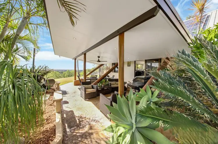 242 Browns Lane, Farnborough QLD 4703