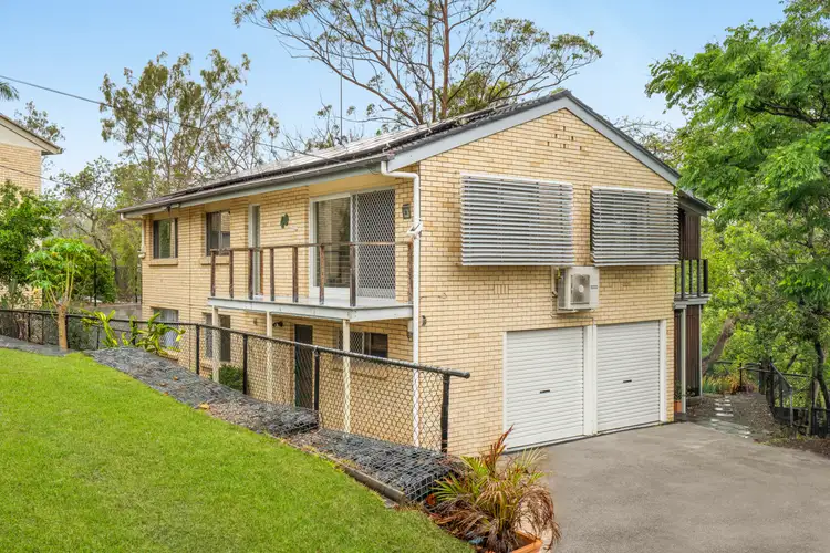 40 Marland St, Kenmore QLD 4069
