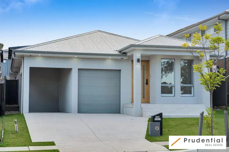 168 Copperfield Drive, Rosemeadow NSW 2560