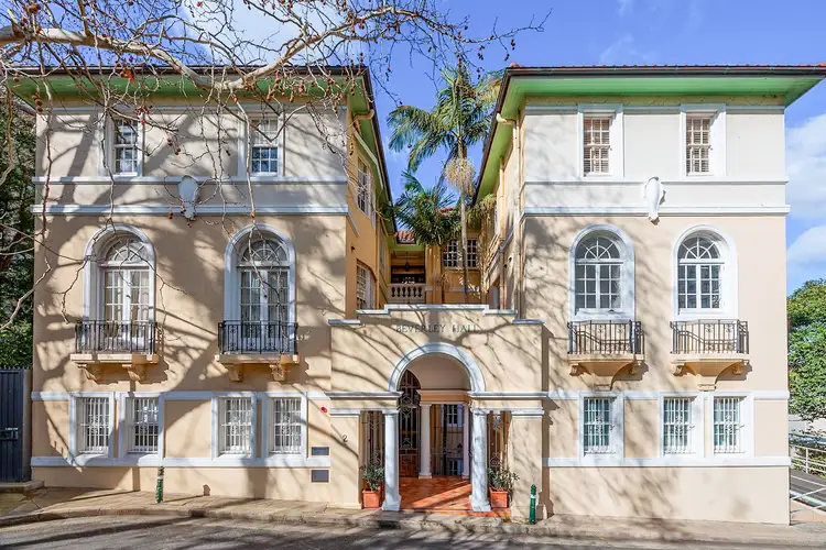 Sixth view of Homely apartment listing, 2/2 Elizabeth Bay Crescent, Elizabeth Bay NSW 2011