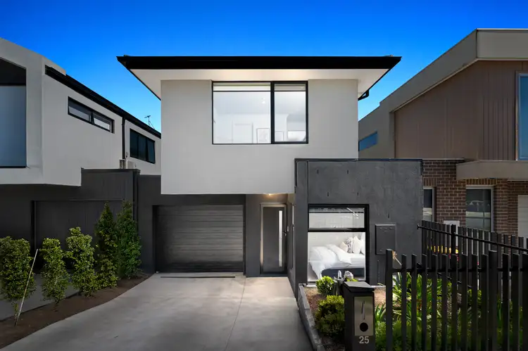 25 Violet Vista, South Morang VIC 3752