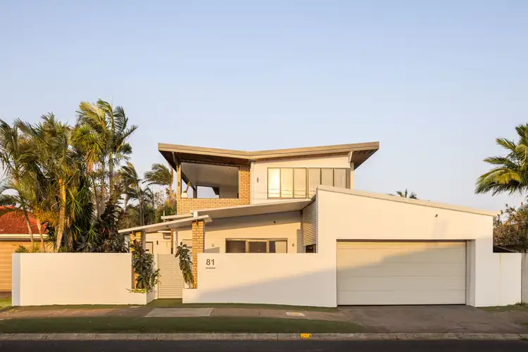 81 Alec Avenue, Mermaid Waters QLD 4218