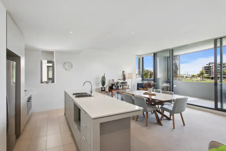 201/8 Graylands Road, Claremont WA 6010