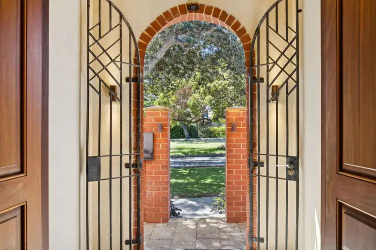 28 William Street, Cottesloe WA 6011