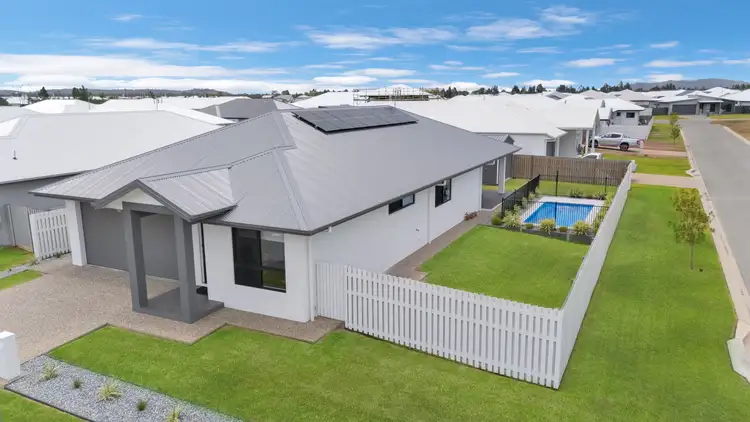 18 Raveena Entrance, Burdell QLD 4818