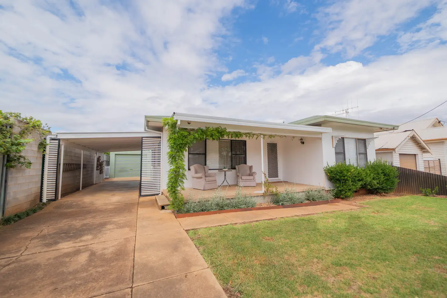Main view of Homely house listing, 11 Armstrong Street, Parkes NSW 2870