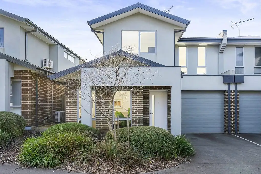 Main view of Homely townhouse listing, 7/32 Rutledge Street, Kilmore VIC 3764