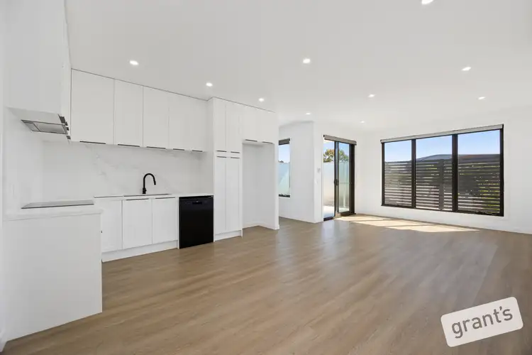 Fourth view of Homely house listing, 5/12 Springwood Avenue, Narre Warren VIC 3805