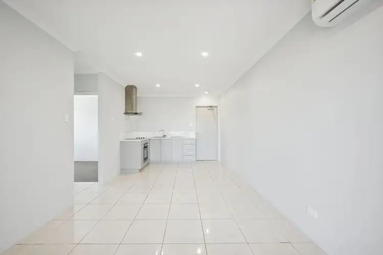 Fifth view of Homely apartment listing, 10/4 Albion Street, East Cannington WA 6107
