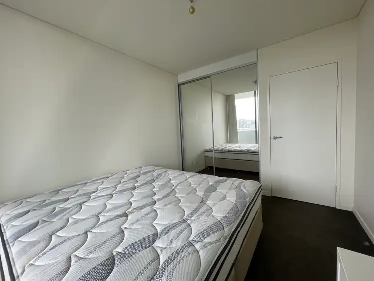 Fifth view of Homely apartment listing, 1023/5 O'Dea Ave, Zetland NSW 2017