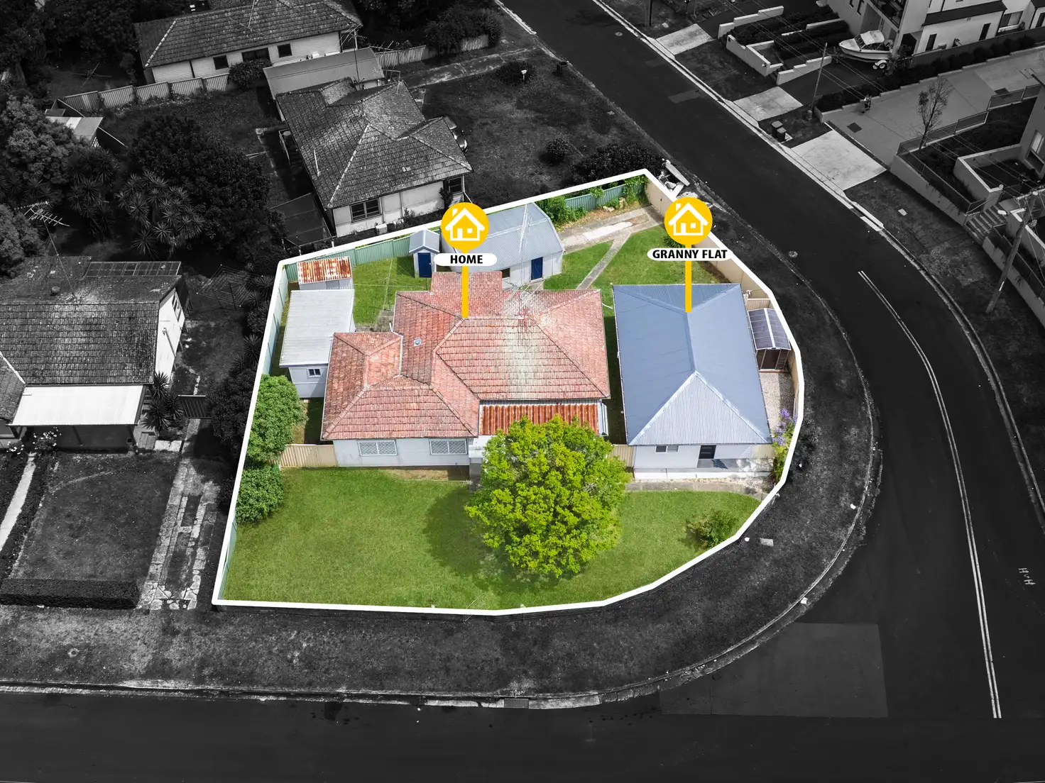 Main view of Homely house listing, 62 & 62a Farnsworth Avenue, Campbelltown NSW 2560