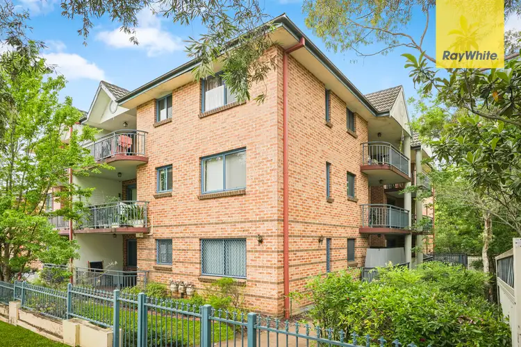 13/10-12 Hassall St, Westmead NSW 2145