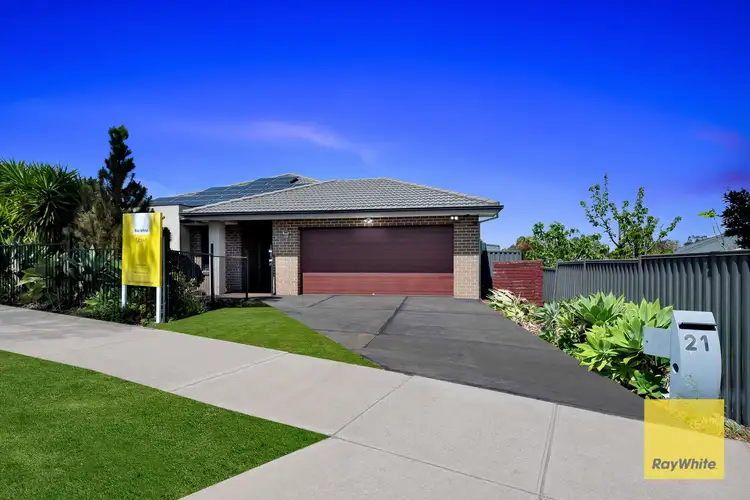 21 Montezuma Avenue, Truganina VIC 3029