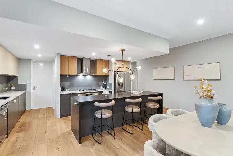 Second view of Homely house listing, 5 Batavia Way, Salter Point WA 6152