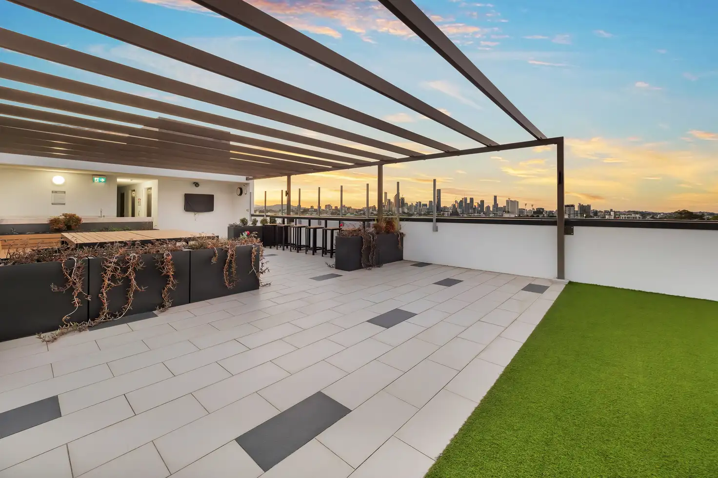 Main view of Homely apartment listing, 13/17 Carl Street, Woolloongabba QLD 4102