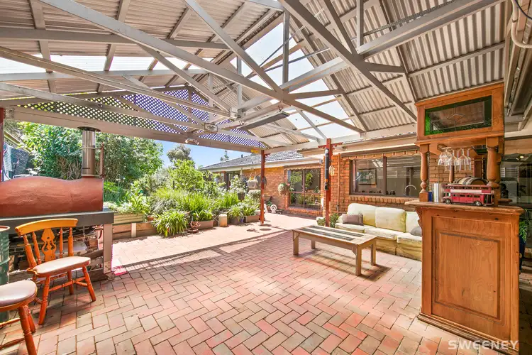 4 Investigator Grove, Altona Meadows VIC 3028