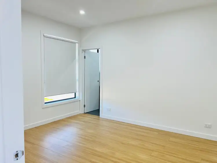 Fifth view of Homely house listing, 5 Loch Street,, Thornhill Park VIC 3335