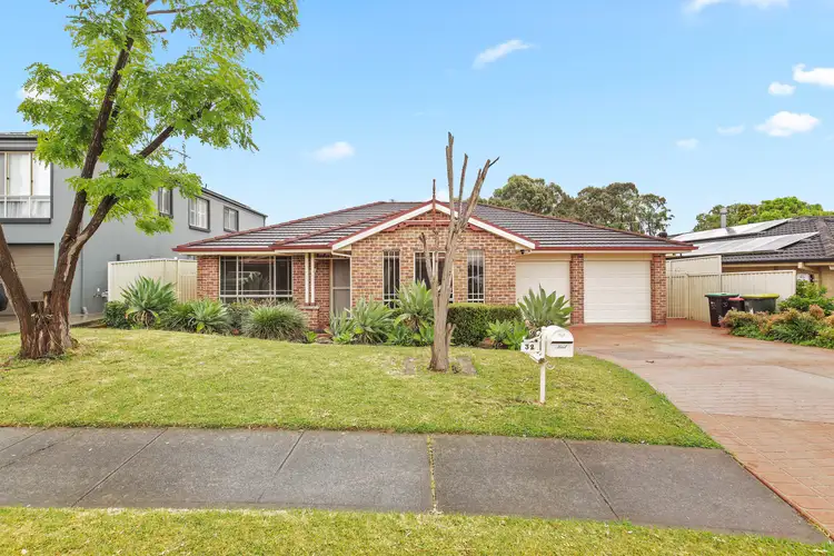 32 Oakleaf Avenue, Glenwood NSW 2768