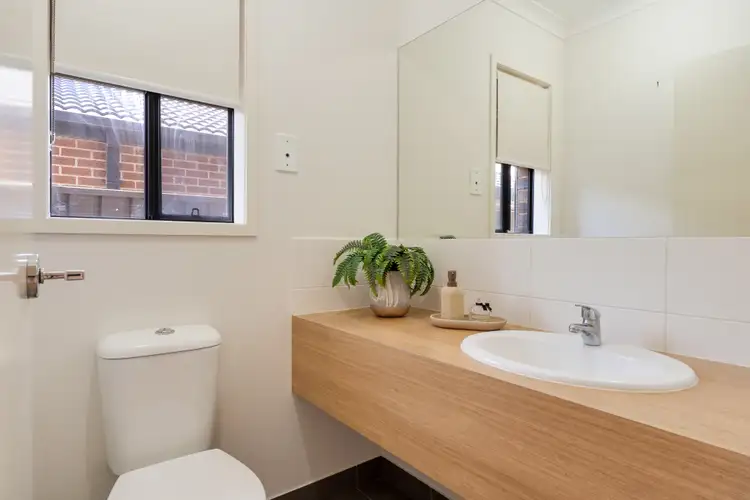 Seventh view of Homely house listing, 19 Admiration Drive, Craigieburn VIC 3064
