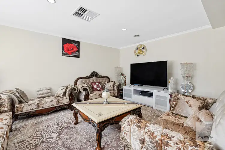 Fifth view of Homely house listing, 21 York Close, Taylors Hill VIC 3037