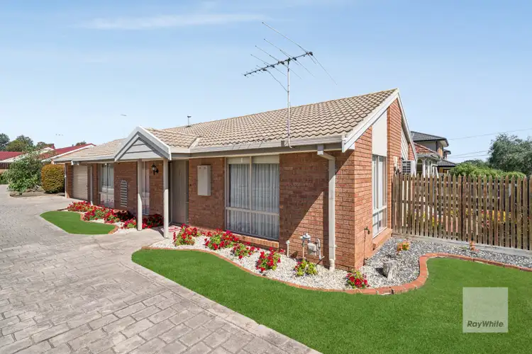 1/12 Glendenning Street, St Albans VIC 3021
