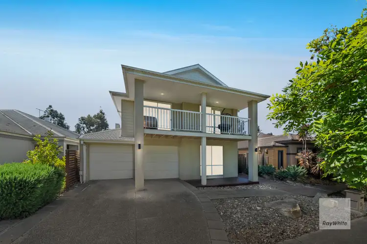 5 Dowie Place, Caroline Springs VIC 3023