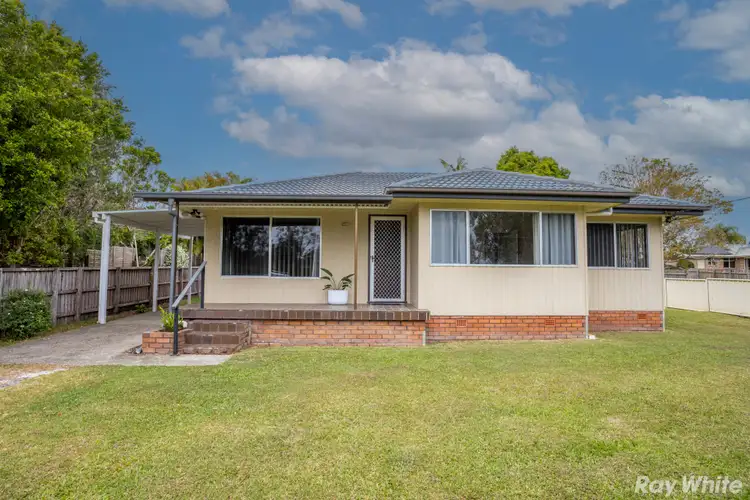 205 The Lakes Way, Forster NSW 2428