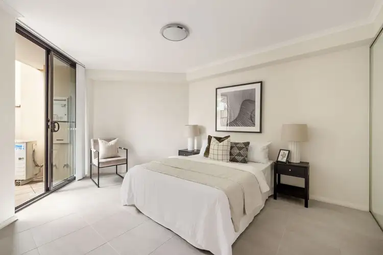 Fifth view of Homely apartment listing, 2/92-110 Cope Street, Waterloo NSW 2017