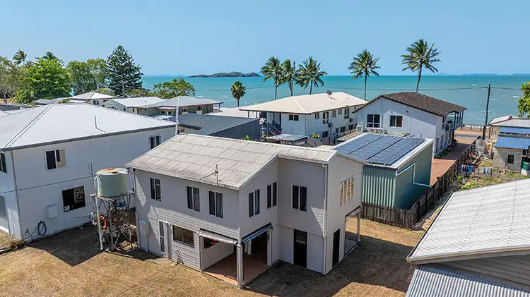 11 Evans Avenue, Seaforth QLD 4741