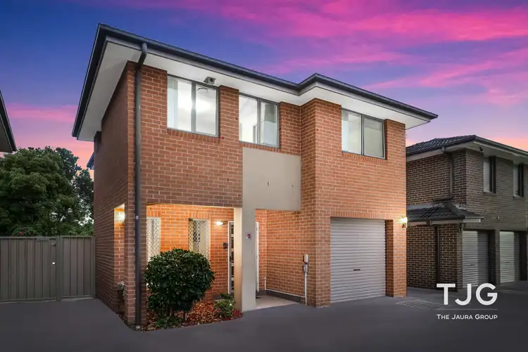 5/61 Portico Parade, Toongabbie NSW 2146