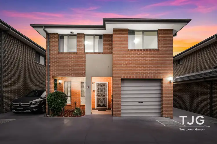5/61 Portico Parade, Toongabbie NSW 2146