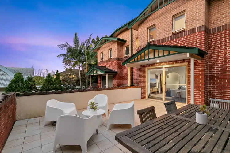 3/4 Suwarrow Street, Fairlight NSW 2094