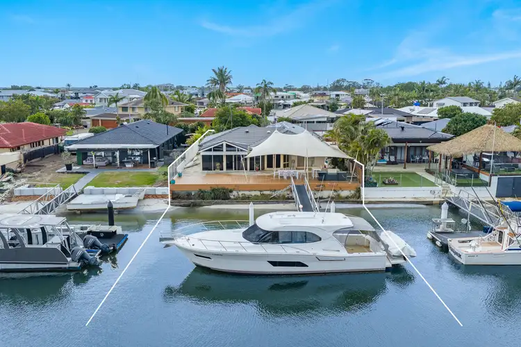 16 O'Grady Drive, Paradise Point QLD 4216