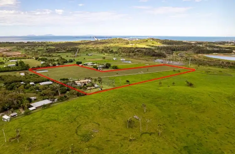 54 Horsburgh Road, Hay Point QLD 4740