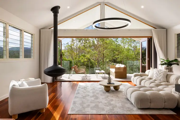 Second view of Homely house listing, 10 Lomatia Court, Bonogin QLD 4213