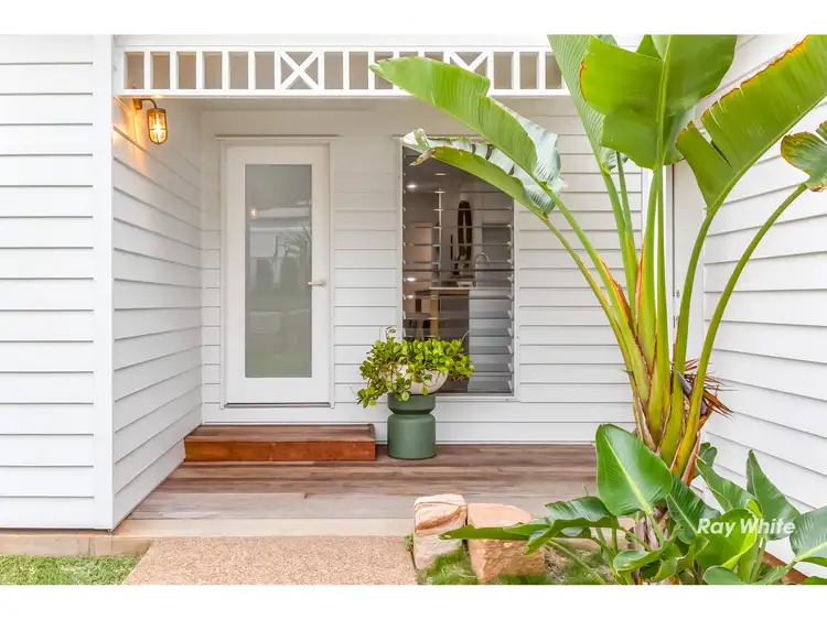 31 Clayton Road, Lammermoor QLD 4703