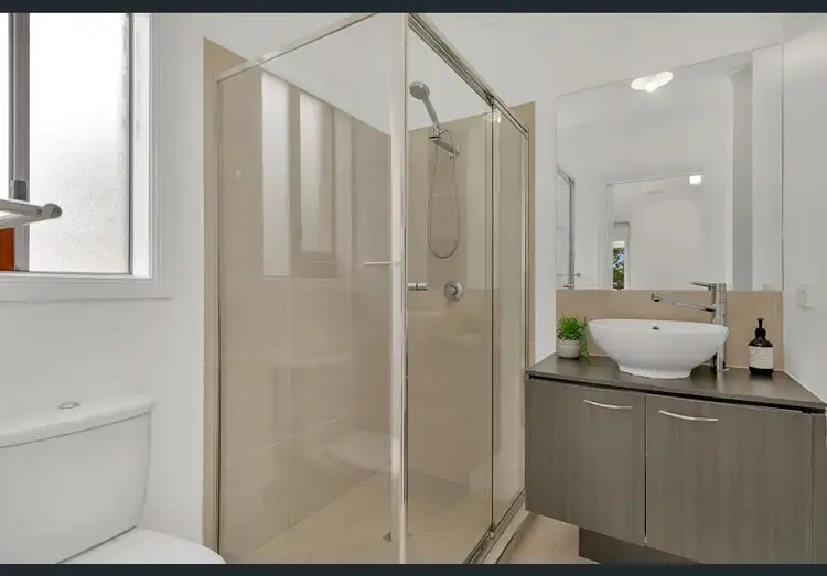 Fifth view of Homely house listing, 1 Kelway Street, Craigieburn VIC 3064