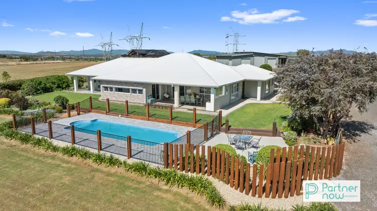 51 Falcon Drive, Tamworth NSW 2340