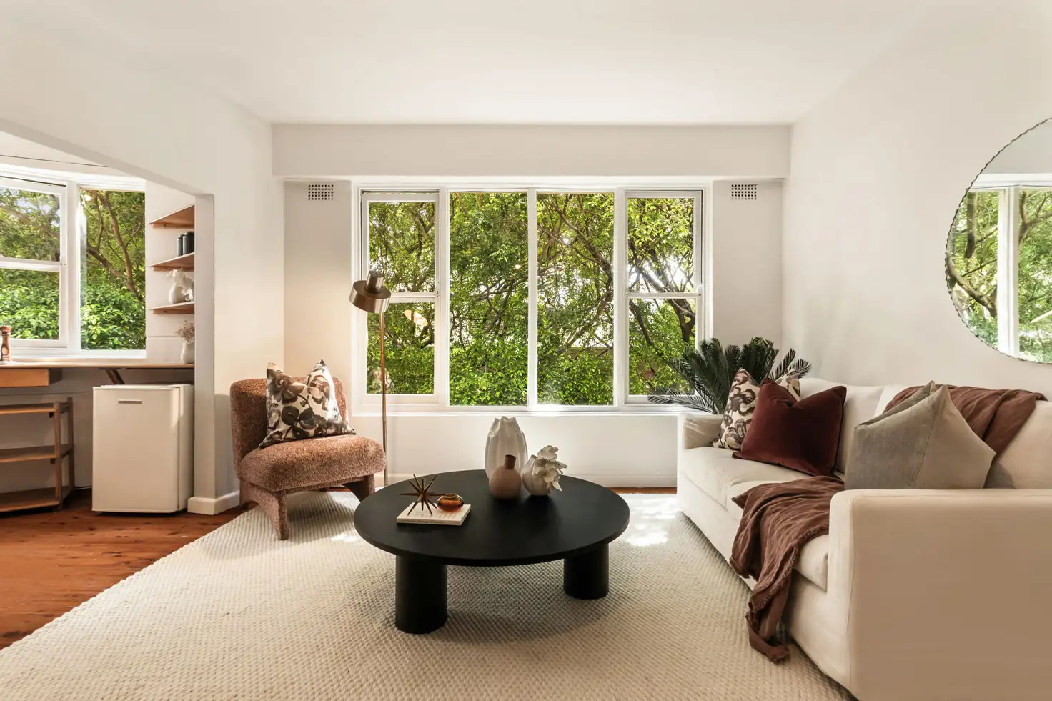 Main view of Homely studio listing, 19/3 Barncleuth Square, Potts Point NSW 2011