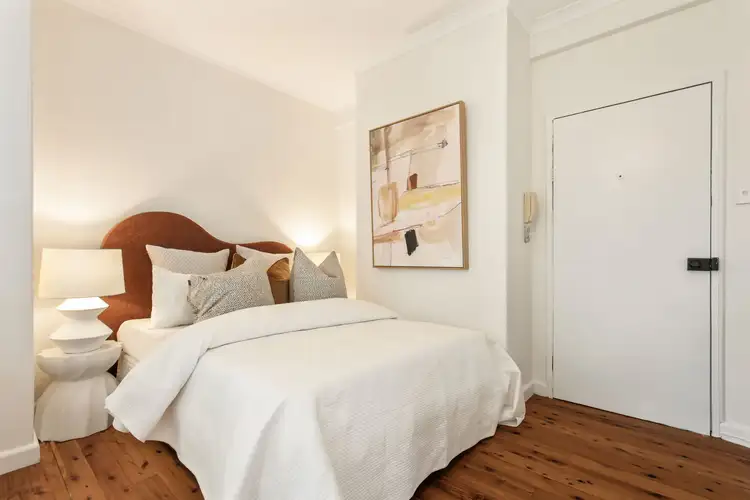 Fifth view of Homely studio listing, 19/3 Barncleuth Square, Potts Point NSW 2011