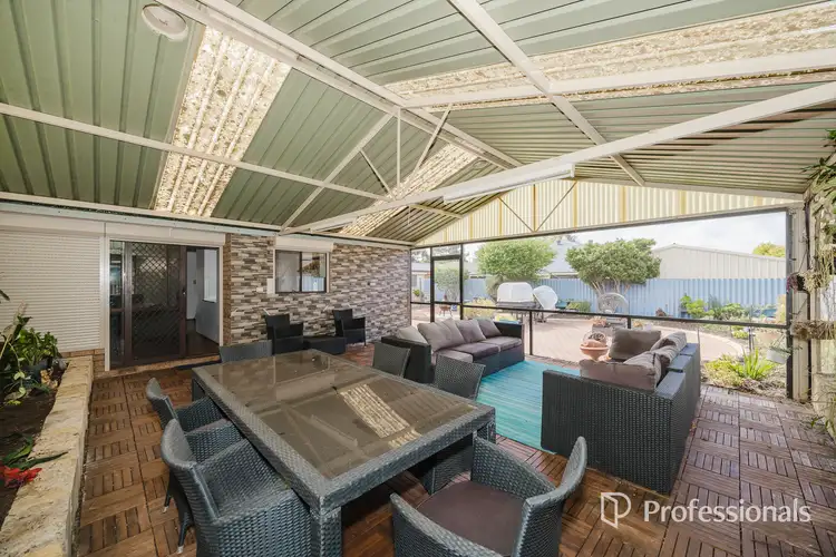 17B Shepway Place, Marangaroo WA 6064