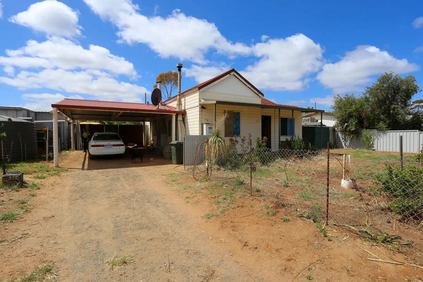 Norseman 1房  Charming Country Cottage on Spacious 1012sqm Block