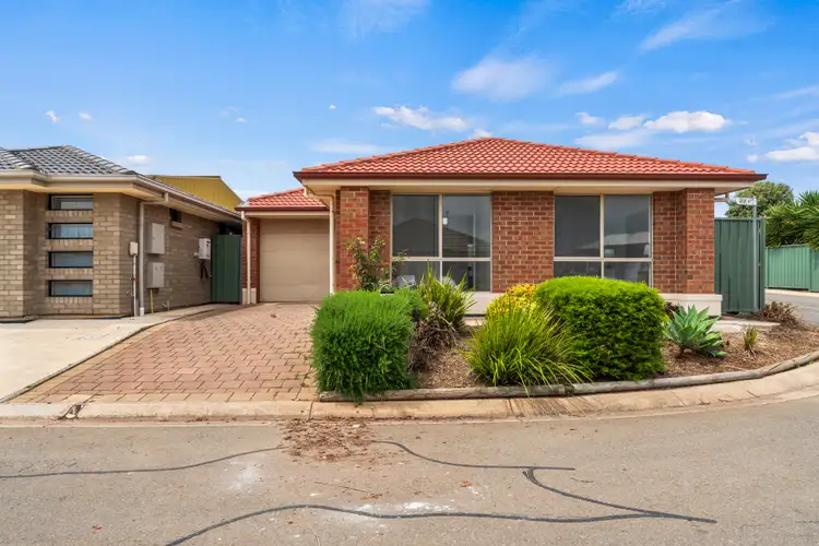 2 Grove Avenue, Elizabeth Park SA 5113