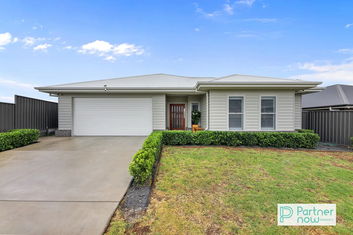 Main view of Homely house listing, 35 Evesham Circuit, Tamworth NSW 2340