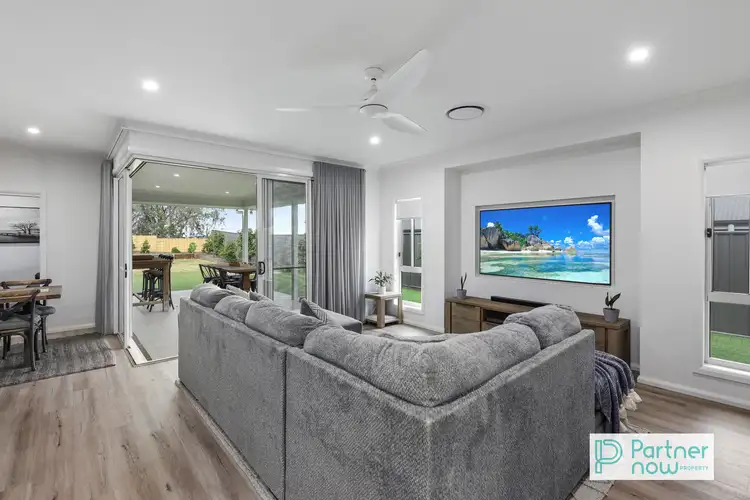 Third view of Homely house listing, 35 Evesham Circuit, Tamworth NSW 2340