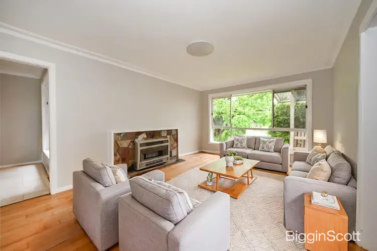 Second view of Homely house listing, 2 Linda Crescent, Ferntree Gully VIC 3156