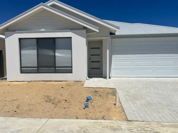 15 Lechuza Way, Madora Bay WA 6210